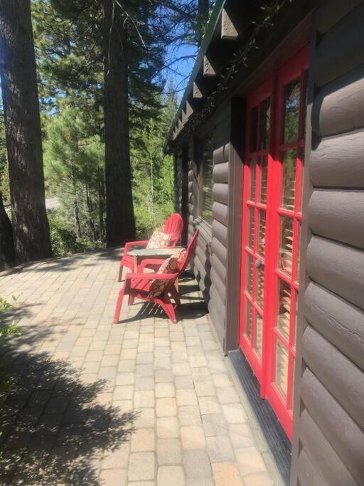 Coziest Cabin In Tahoe W Stone Fireplace Comfy Beds Close To Slopes & Lake Carnelian Bay Kültér fotó